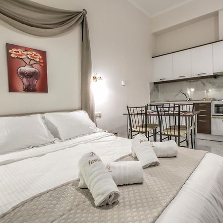 Del Sol #2 Meteora Luxurious Family Suites Kalambaka Esterno foto